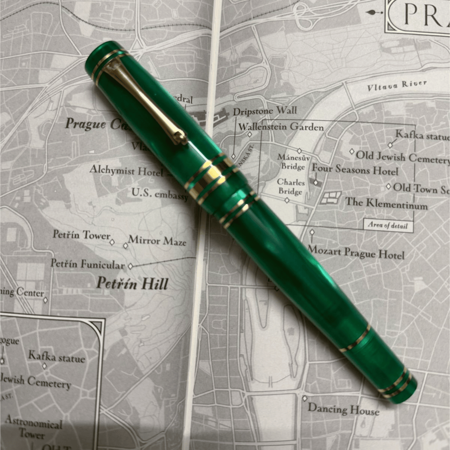 A&Co. Imperium | Emerald Green